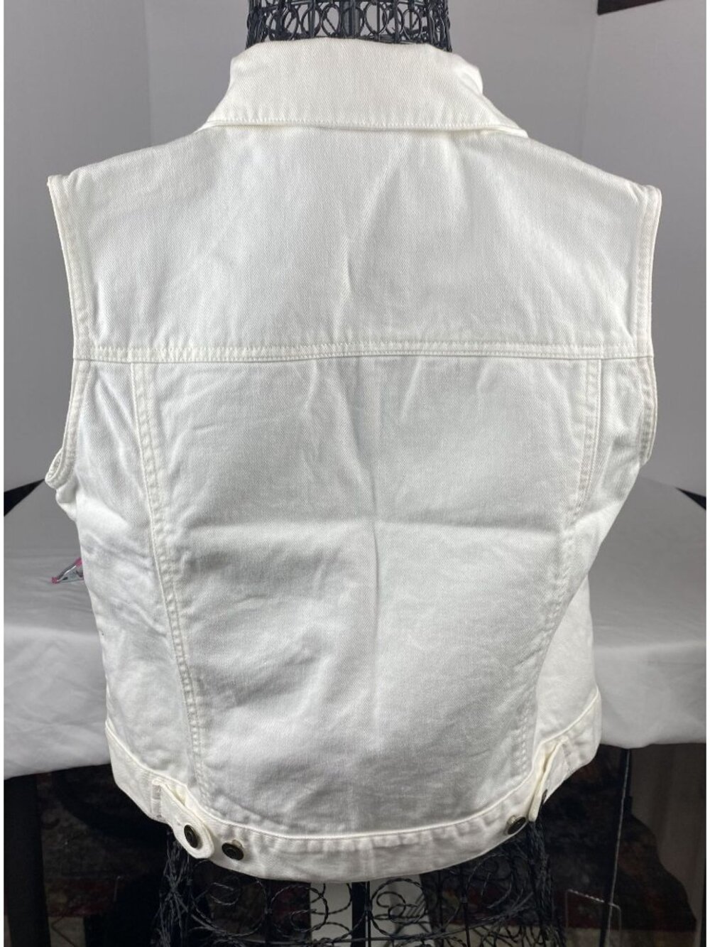 Talbots White Denim Sleeveless Vest Button Front Pockets Womens Petite - Picture 3 of 14